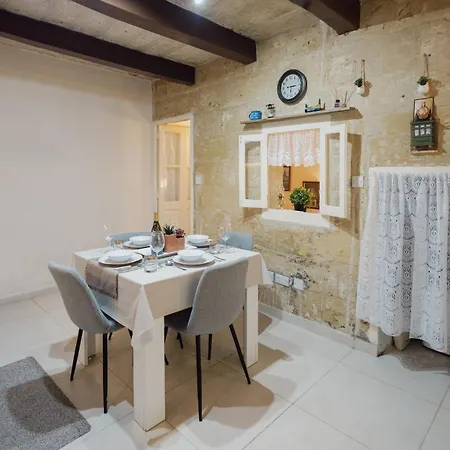 Stylish 1br Townhouse Near Valletta * Il-Furjana