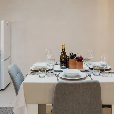 Stylish 1br Townhouse Near Valletta *