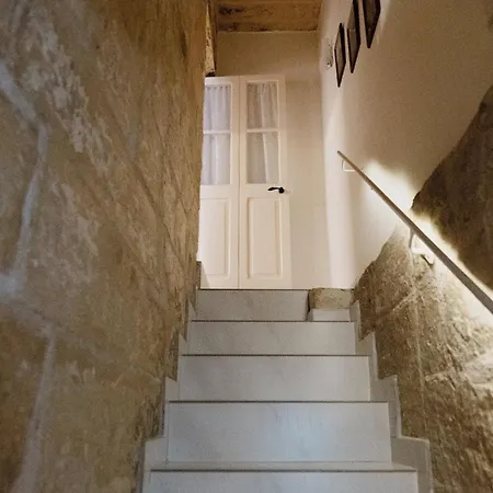 Semesterbostad Stylish 1br Townhouse Near Valletta Il-Furjana