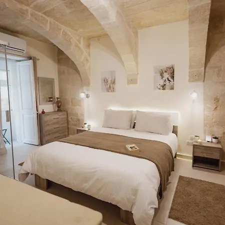 Stylish 1br Townhouse Near Valletta *