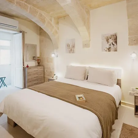 Stylish 1br Townhouse Near Valletta