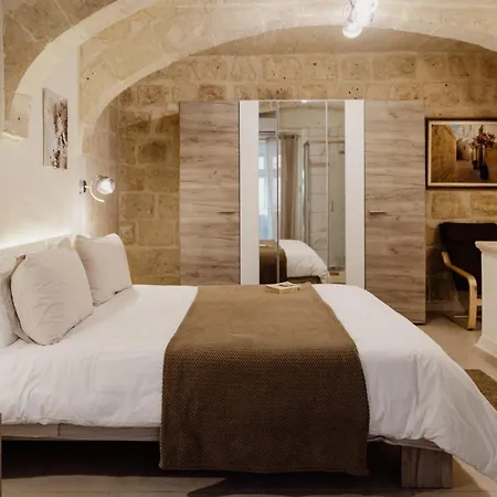 Stylish 1br Townhouse Near Valletta Semesterbostad Il-Furjana
